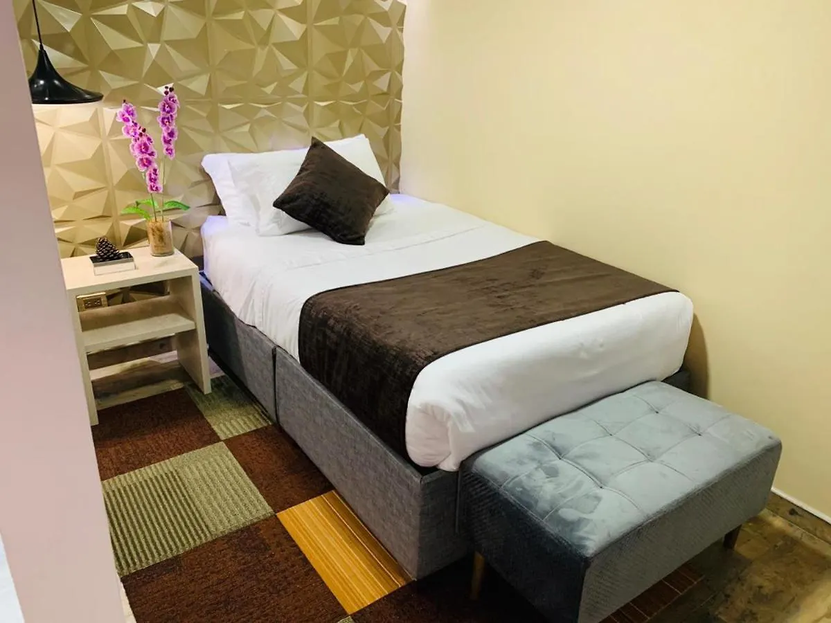 בוגוטה Ml Boutique Hotel 4*,